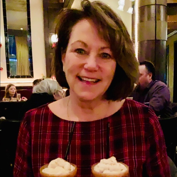 Meet your Posher, Diane - Picture 1 of 1